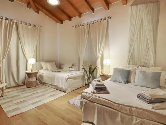 3-bedroom Villa In Corfu, Greece (290 M²)