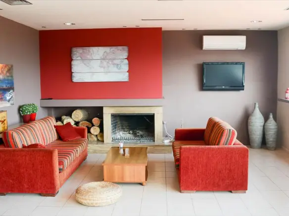 Commercial Property In Kalamaria, Greece (5.200 M²)