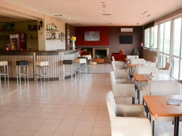 Commercial Property In Kalamaria, Greece (5.200 M²)