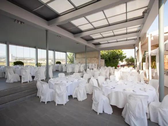 Commercial Property In Kalamaria, Greece (5.200 M²)