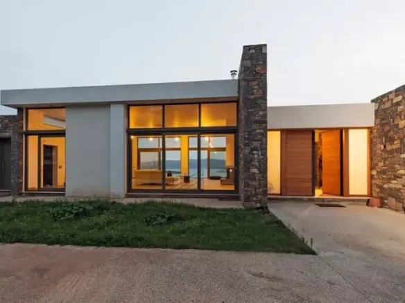 5-bedroom Villa In Agios Nikolaos, Greece (500 M²)