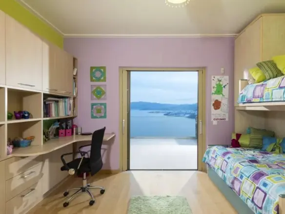 5-bedroom Villa In Agios Nikolaos, Greece (500 M²)