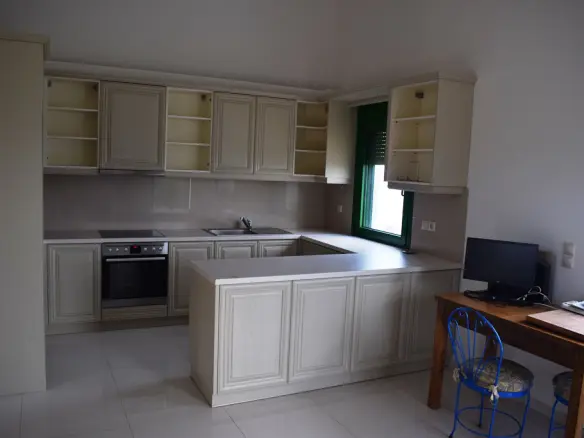 6-bedroom Villa In Gazi, Greece (300 M²)