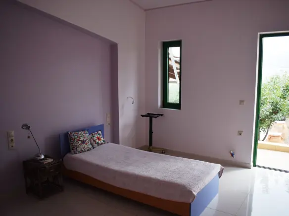 6-bedroom Villa In Gazi, Greece (300 M²)