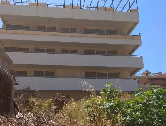 Building In Lavrio, Greece (2.150 M²)