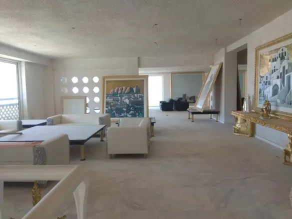 Building In Lavrio, Greece (2.150 M²)