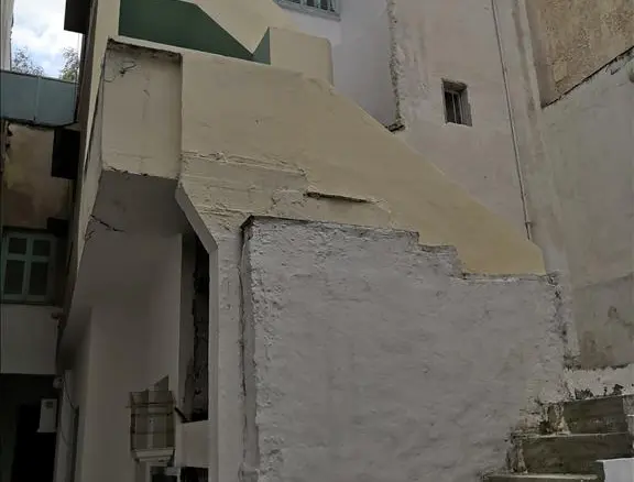 Building In Piraeus Port / Center, Greece (150 M²)