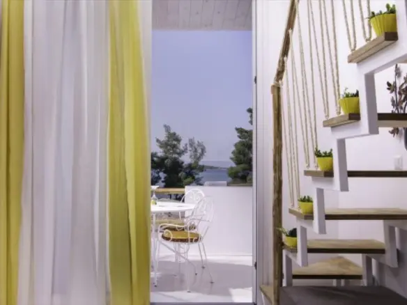 Business In Sithonia, Greece (240 M²)