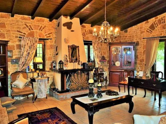 5-bedroom Detached House In Echedoros, Greece (300 M²)