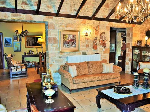 5-bedroom Detached House In Echedoros, Greece (300 M²)