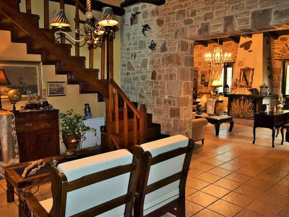 5-bedroom Detached House In Echedoros, Greece (300 M²)