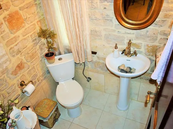 5-bedroom Detached House In Echedoros, Greece (300 M²)