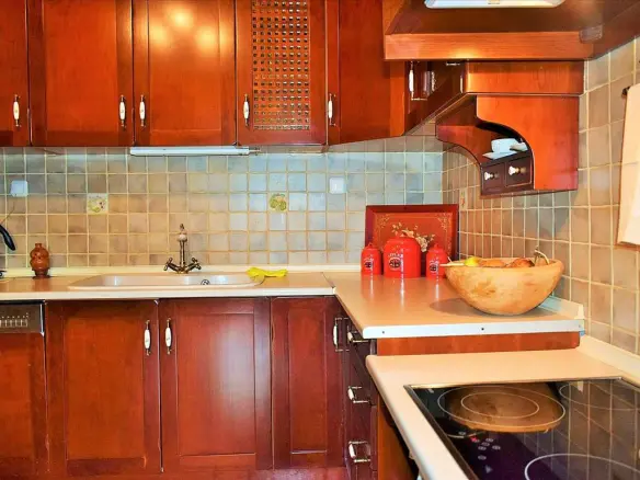 5-bedroom Detached House In Echedoros, Greece (300 M²)