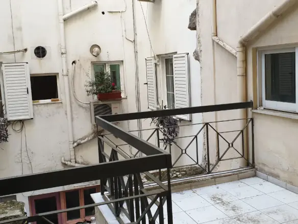 Building In Athens – Center – Center, Greece (692 M²)