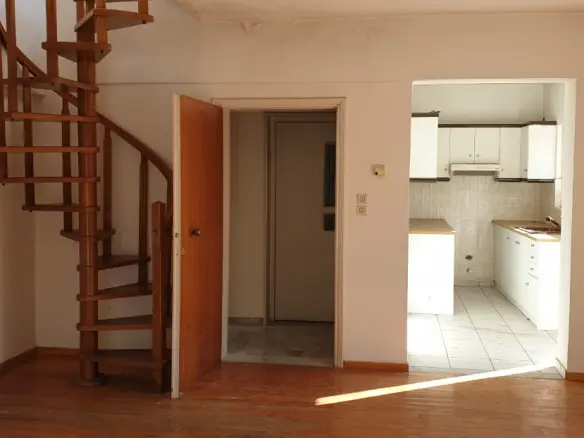 Building In Athens – Center – Center, Greece (692 M²)