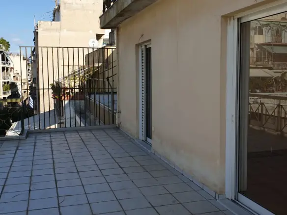 Building In Athens – Center – Center, Greece (692 M²)