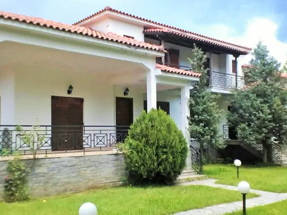 7-bedroom Detached House In Aristotle, Greece (530 M²)