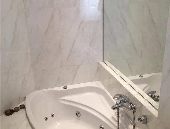 1-bedroom Flat In Voula, Greece (60 M²)