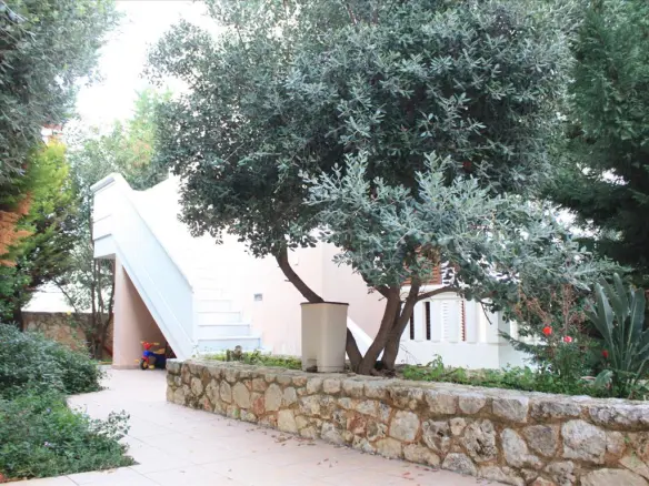 12-bedroom Hotel In Kolimvari, Greece (455 M²)