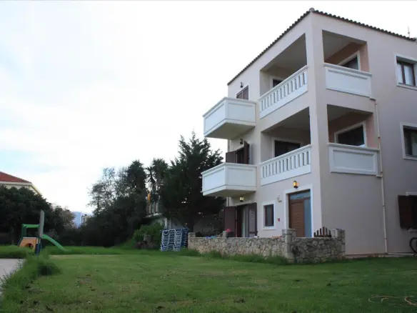 12-bedroom Hotel In Kolimvari, Greece (455 M²)