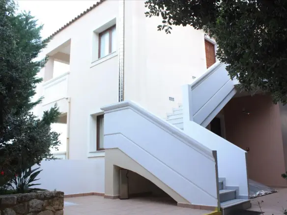 12-bedroom Hotel In Kolimvari, Greece (455 M²)