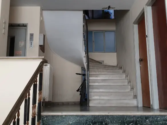Building In Kalithea, Greece (935 M²)