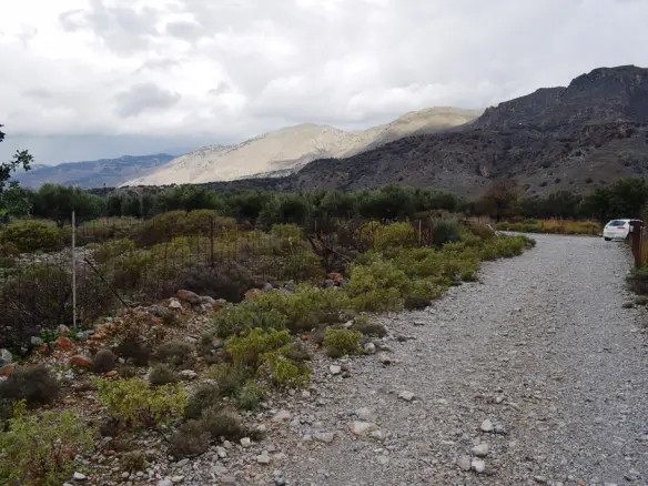 Expansive 89000 M² Parcel Of Land In Crete