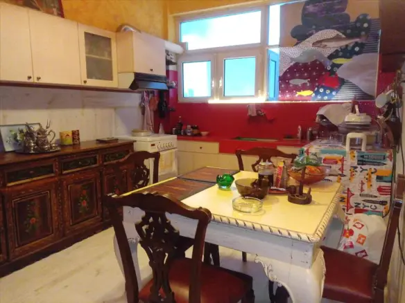 2-bedroom Flat In Center – Port, Greece (160 M²)