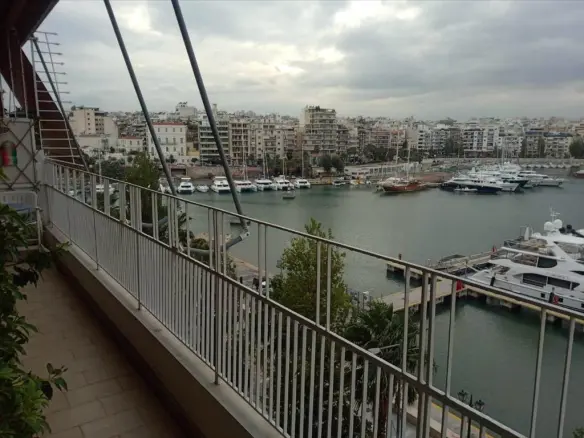 2-bedroom Flat In Center – Port, Greece (160 M²)