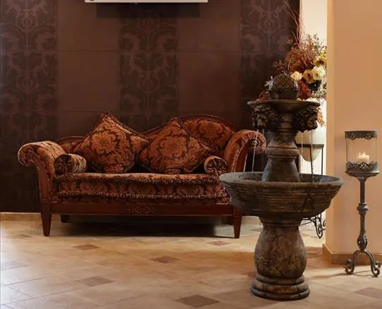 Hotel In Veroia, Greece (430 M²)