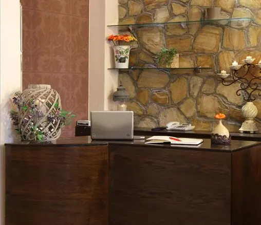 Hotel In Veroia, Greece (430 M²)