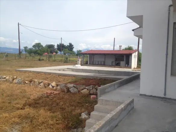 5-bedroom Villa In Anthidonos, Greece (600 M²)