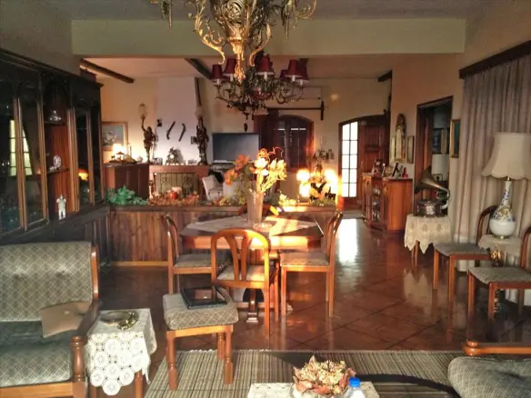 10-bedroom Detached House In Nea Artaki, Greece (500 M²)