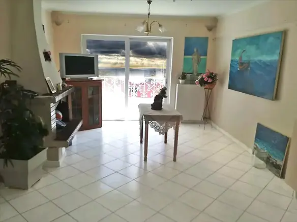 Detached House In Center – Port, Greece (200 M²)