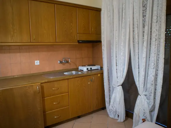 Business In Aridaia, Greece (300 M²)