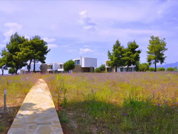 2-bedroom Villa In Poligiros, Greece (300 M²)