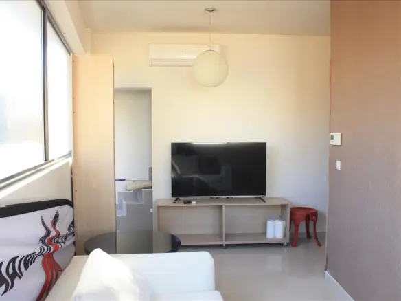 Business In Chania, Greece (100 M²)