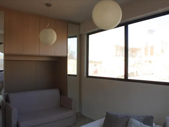 Business In Chania, Greece (100 M²)