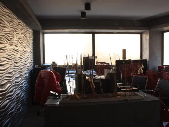 Business In Chania, Greece (100 M²)