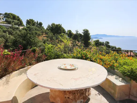 6-bedroom Villa In Skiathos, Greece (640 M²)