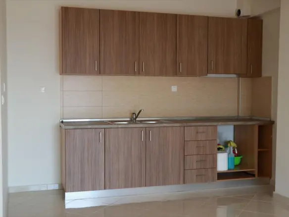 3-bedroom Flat In Evosmos, Greece (118 M²)