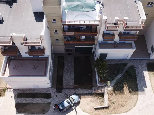 3-bedroom Flat In Evosmos, Greece (118 M²)