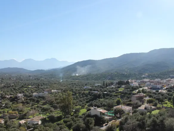 3-bedroom Maisonette In Agios Nikolaos, Greece (115 M²)