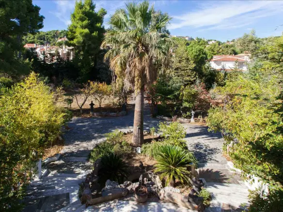 9-bedroom Villa In Agios Stefanos, Greece (1.000 M²)