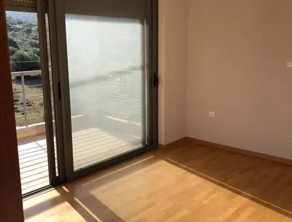 3-bedroom Maisonette In Kalivia Thorikou, Greece (288 M²)