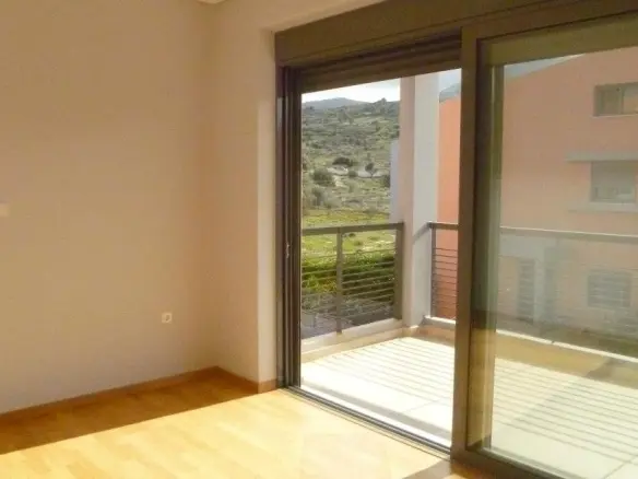 4-bedroom Maisonette In Kalivia Thorikou, Greece (236 M²)