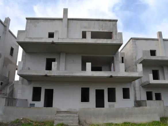 6-bedroom Villa In Gazi, Greece (582 M²)