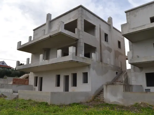 6-bedroom Villa In Gazi, Greece (582 M²)