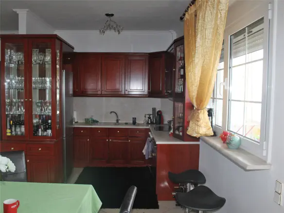 3-bedroom Flat In Katerini, Greece (140 M²)