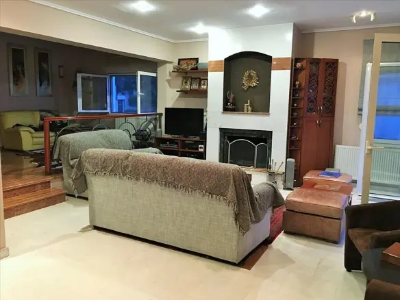 4-bedroom Detached House In Mikra, Greece (280 M²)